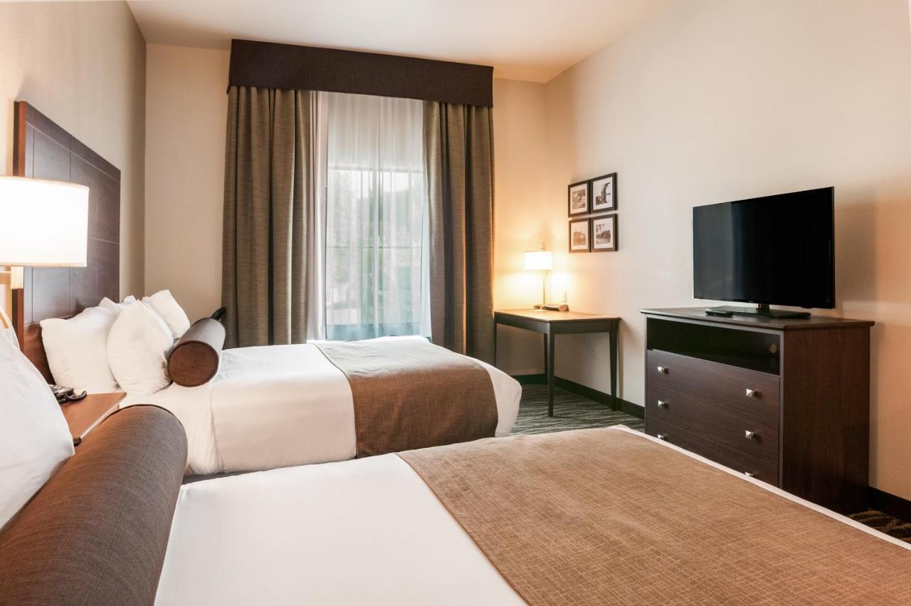 Cobblestone Hotel & Suites Appleton International Airport 尼纳 外观 照片